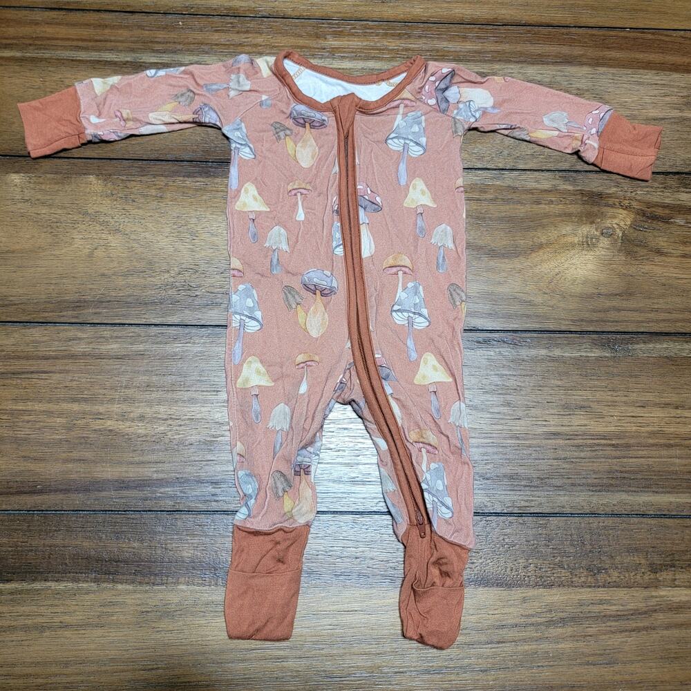 William & Ryan Brown LS Full Zip Mushroom Romper - Size Preemie